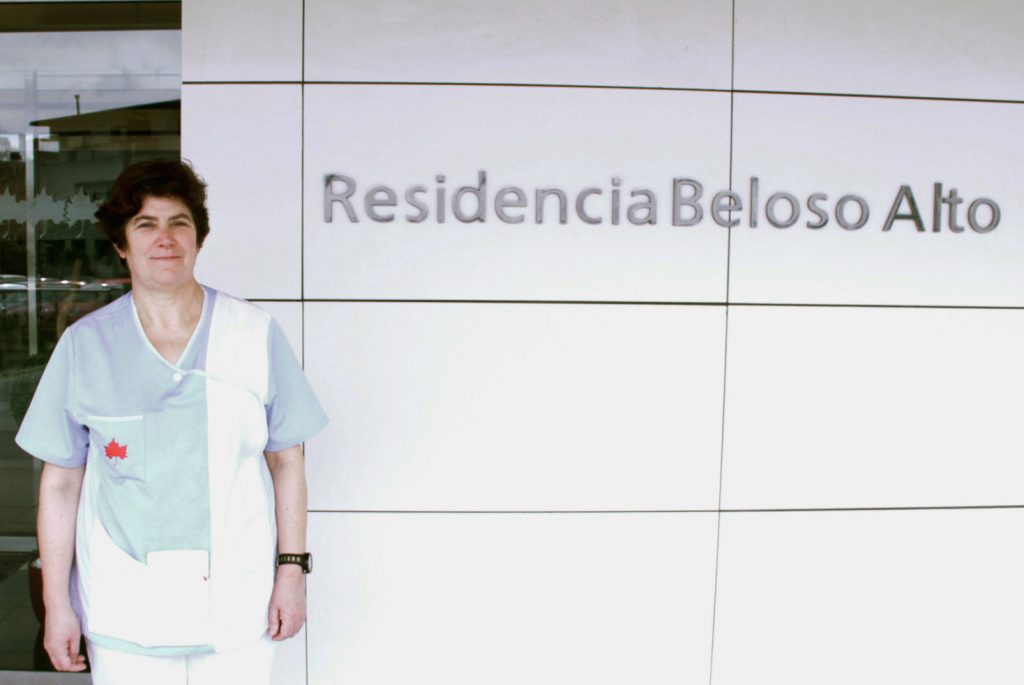 “LO IMPORTANTE ES PONER CARIÑO A TODO LO QUE HACES” YOLANDA MACAYA, GEROCULTORA EN RESIDENCIA BELOSO ALTO
