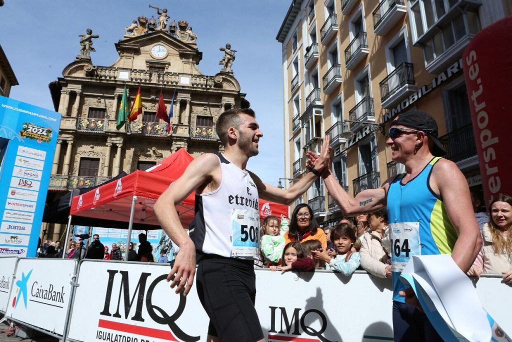 Éxito rotundo de la Media Maratón Zubiri-Pamplona/Iruña, con el apoyo de IMQ Navarra